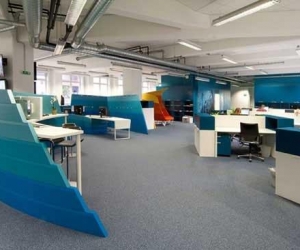 رنگ آبی در طراحی محیط